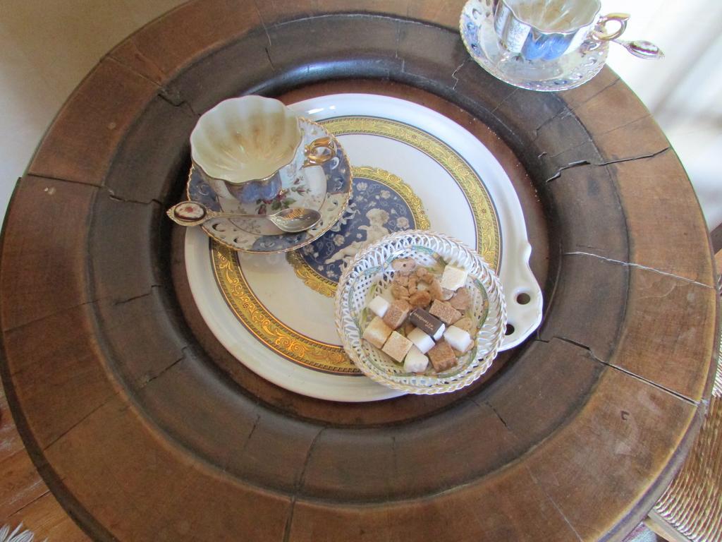 Chateau De La Roche Martel Bed & Breakfast Roiffe Bilik gambar